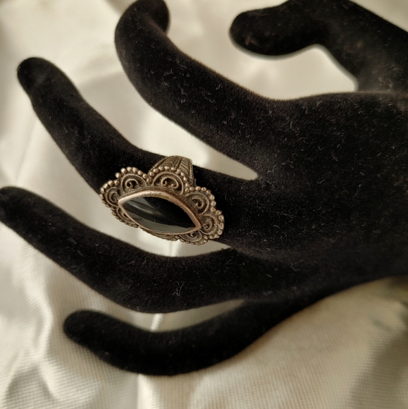 Vintage Sterling silver onyx ring 6 1/2 - Picture 6 of 7